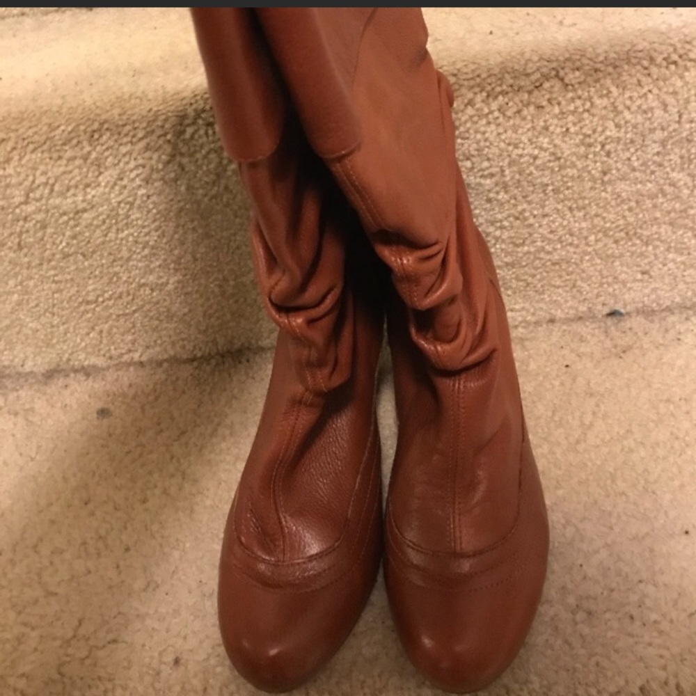 Steve Madden women brown boot new 8